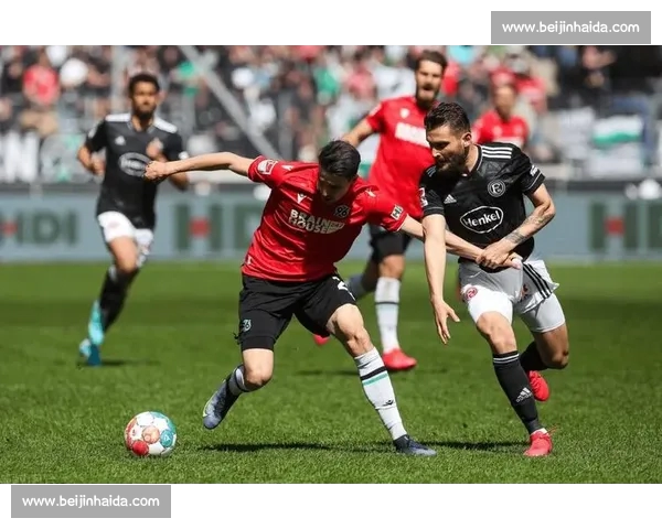 明日足球赛事分析与推荐精彩对决，精准预测助你赢取更多！